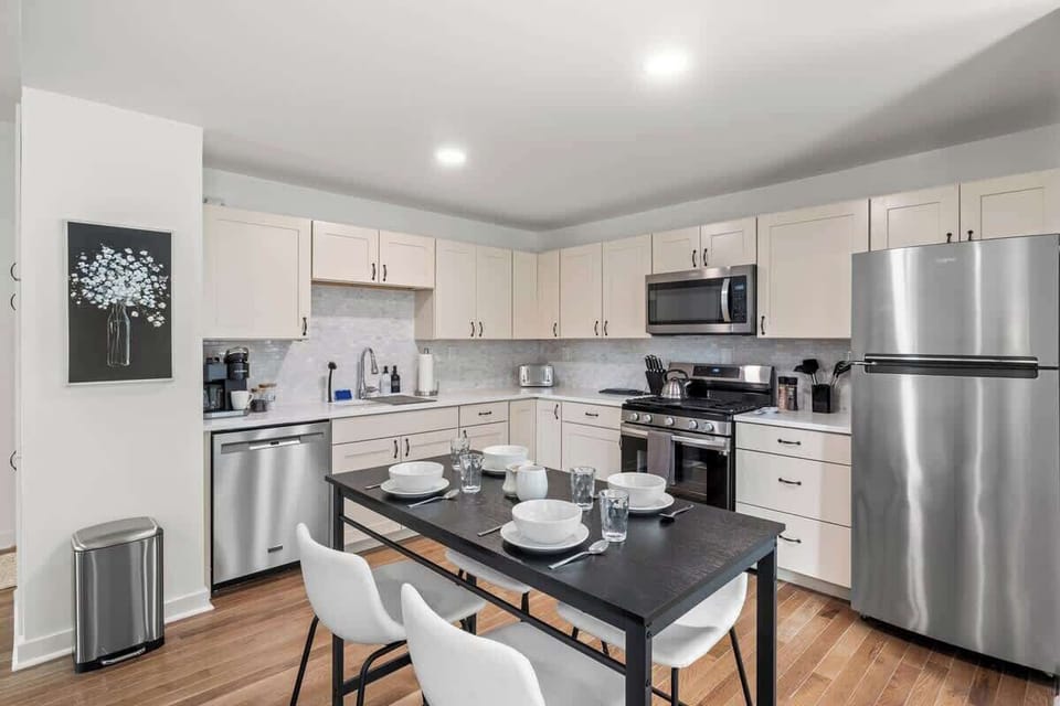 Stainless steel appliances and everything you need to make a home cooked meal.