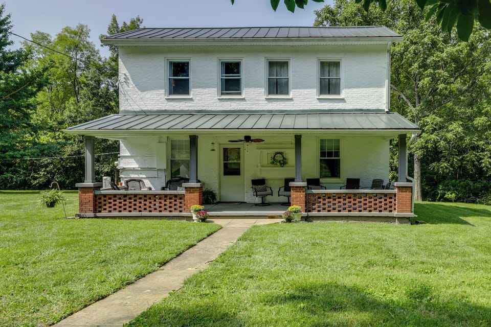 Cedar Grove Vacation Rental | 4BR | 2BA | 1,920 Sq Ft | Stairs to Access