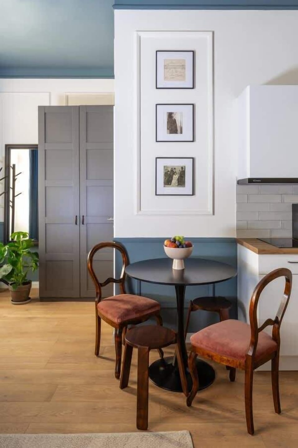 Kitchen and dining area