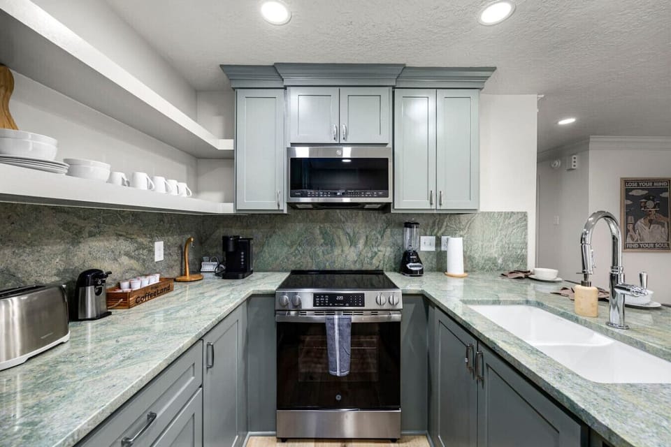 Unit 603 This kitchen has all the essentials you need for your stay