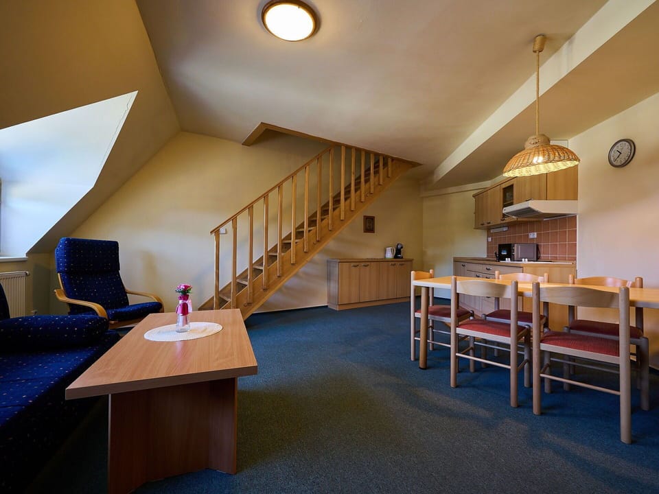 Table, Furniture, Property, Wood, Interior Design, Architecture, Flooring, Floor, Desk, Hardwood