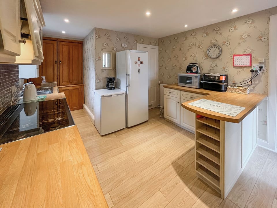 Kitchen | Tigh N Eilean, Aberfeldy