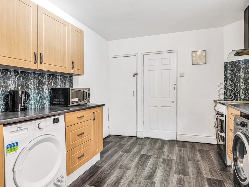 Kitchen | Sunnyside House, Blackpool