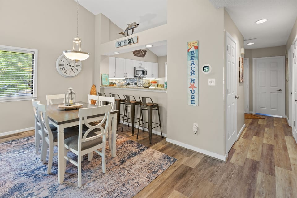 Dining / Kitchen