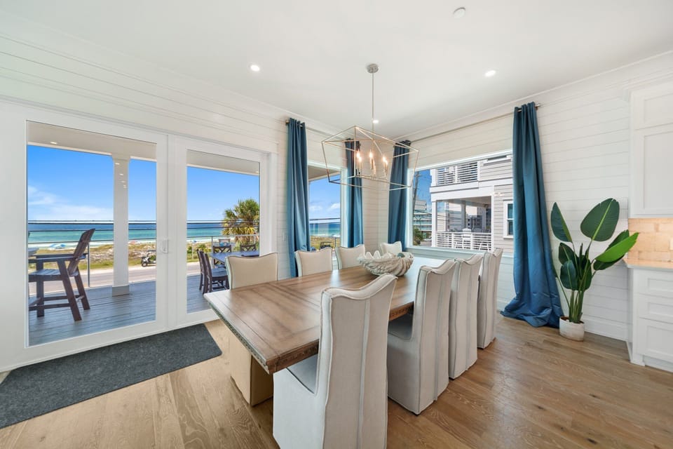 Teddy's Heaven | Main Dining | Panoramic Gulf Views | 2nd Floor