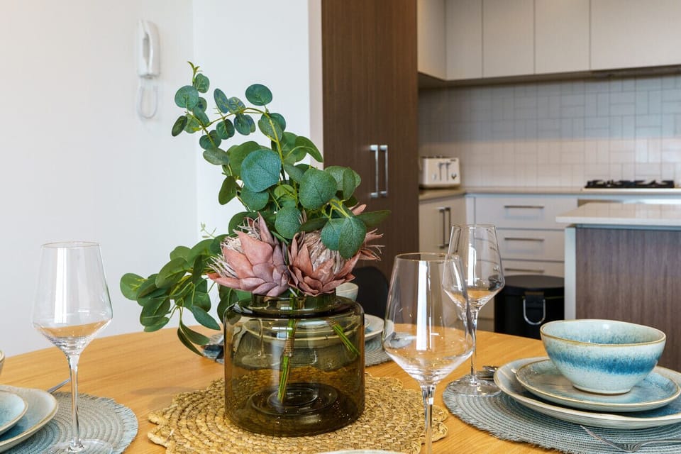 Immerse yourself in stylish decor that adds a touch of elegance and sophistication to the space.