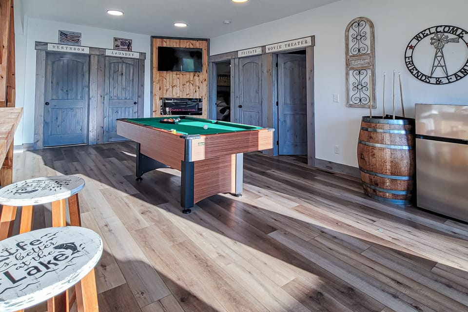 Game room