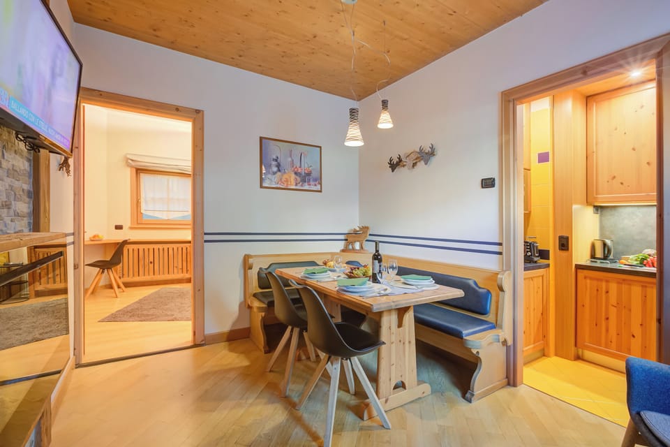 Living and dining room