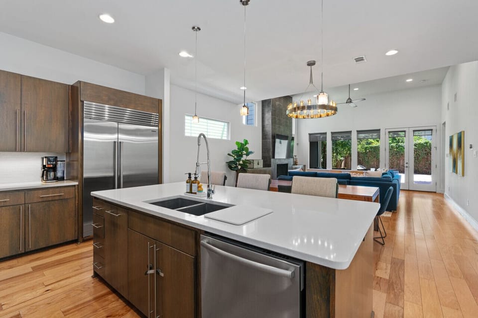Enjoy the modern kitchen island, ideal for cooking and socializing.