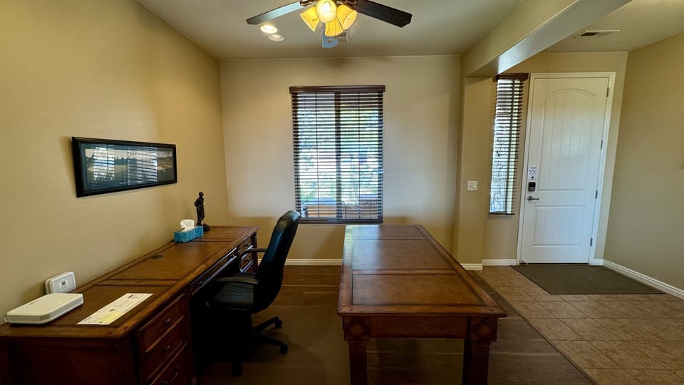 Entry & Office Space