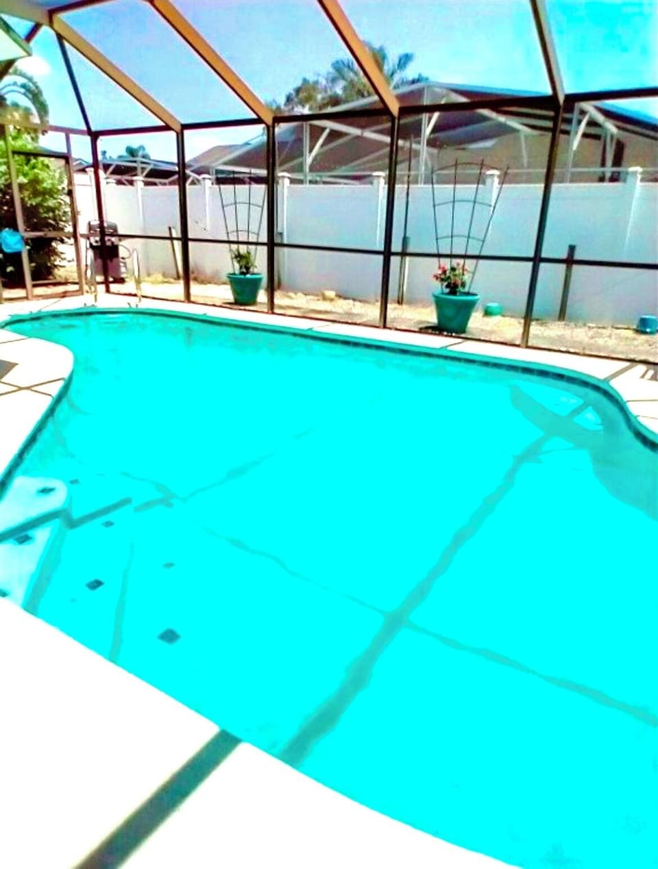 Private pool with easy access