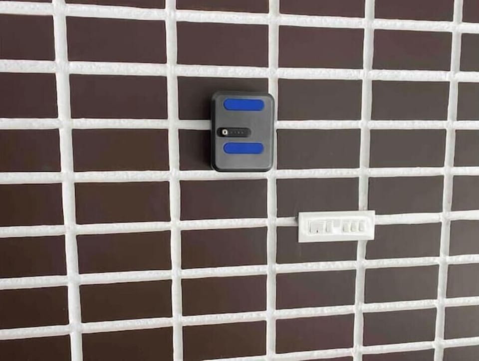 Lock box