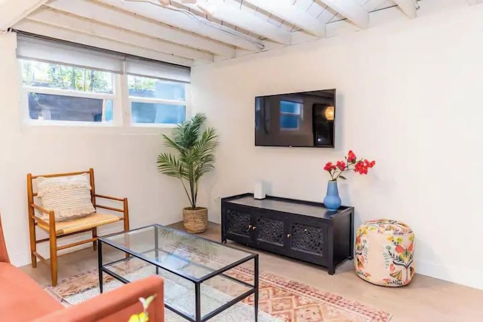 Little Italy Studio: Downtown, Free Parking & More! House in San Diego