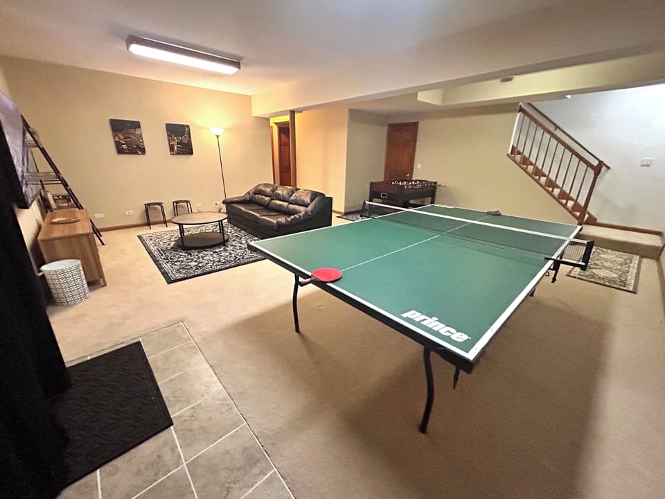 Game room ready for fun and entertainment.