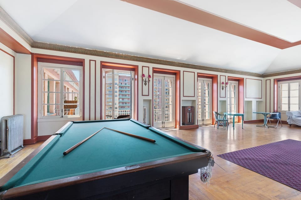 Game room