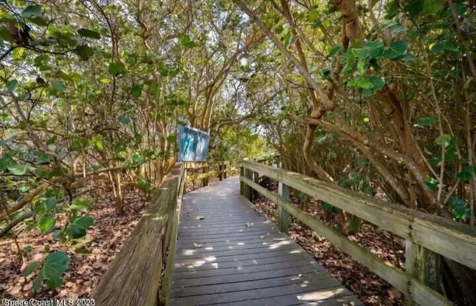beach entrance