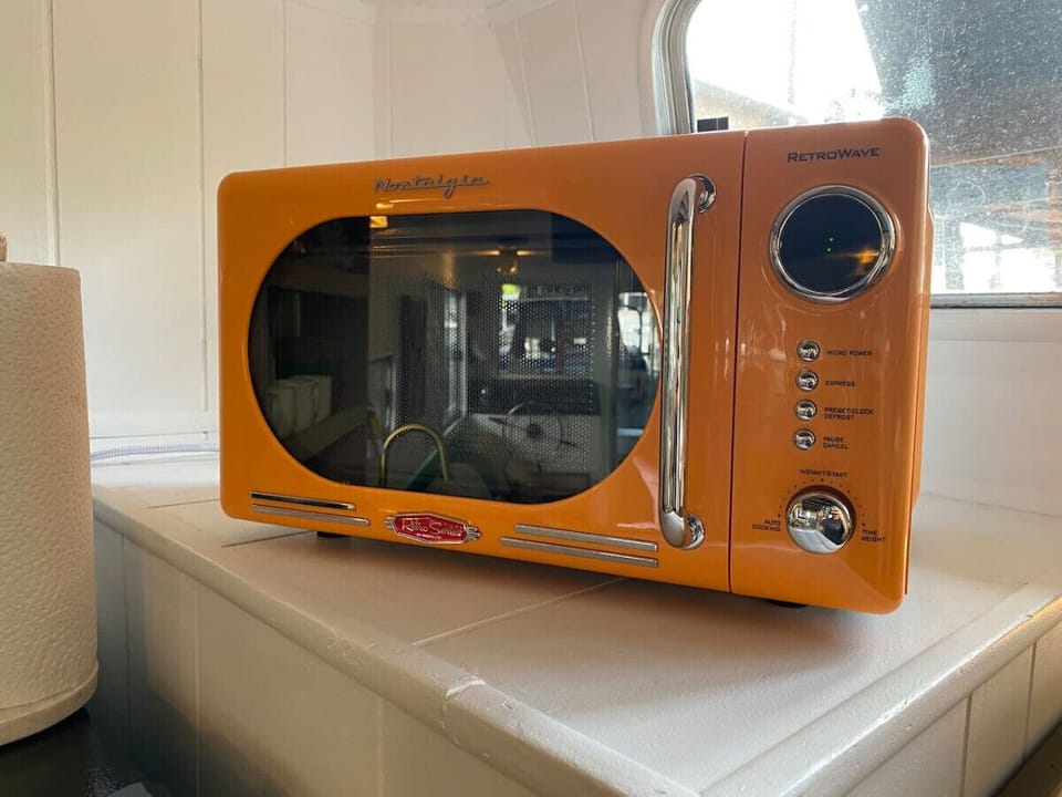 Microwave