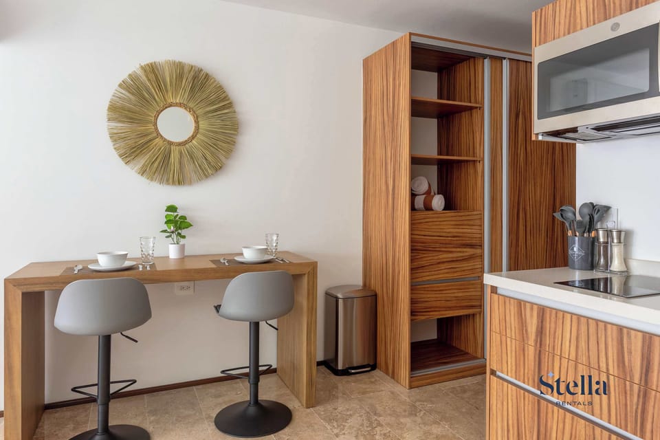 A two-seater dining bar to enjoy meals