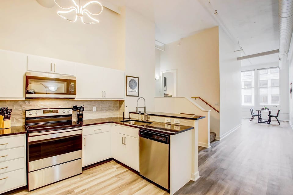 Unit 1 Fully equipped kitchen