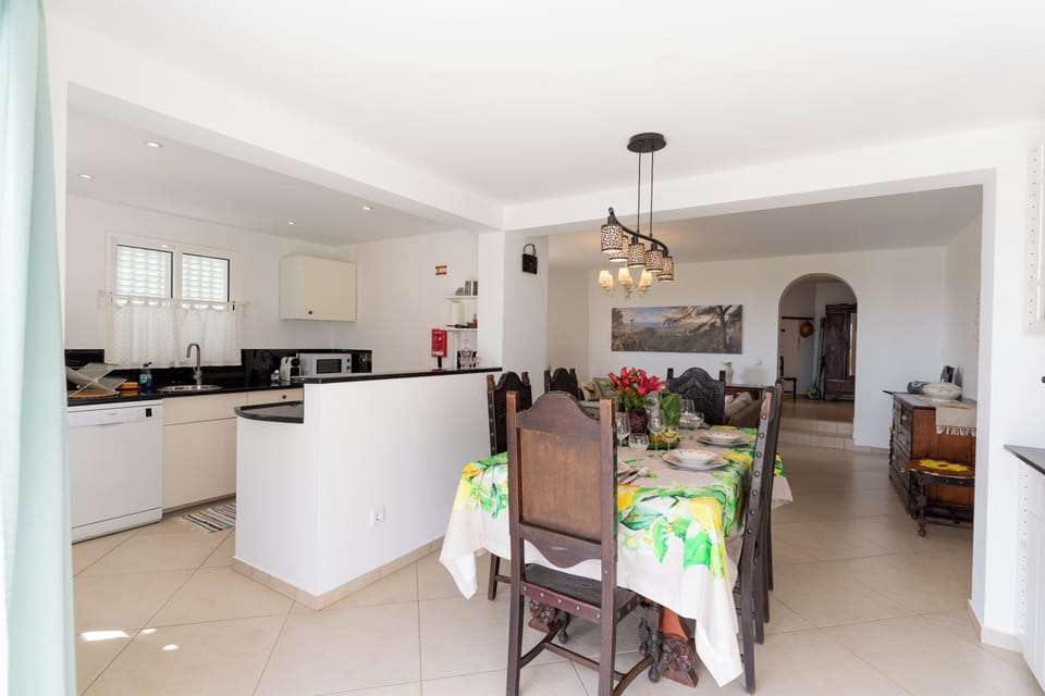 Indoor dining area (1)