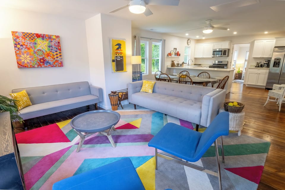 Main Level | Living Room