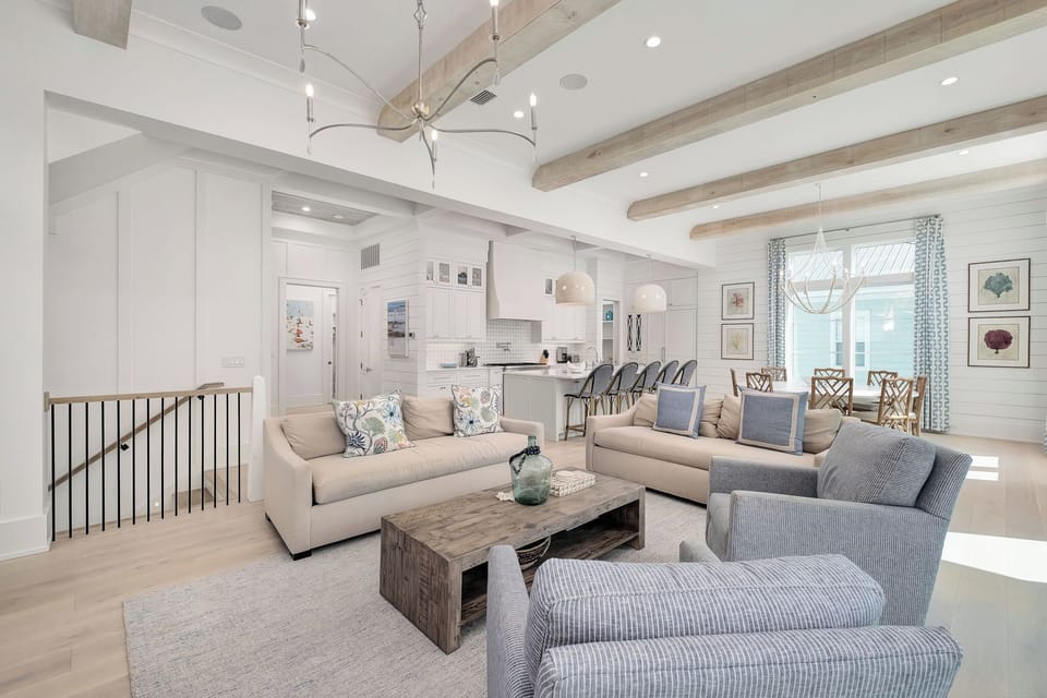 Bearfoot By The Sea (196)