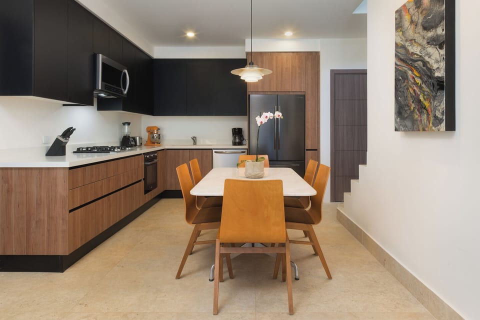 Kitchen/dining area