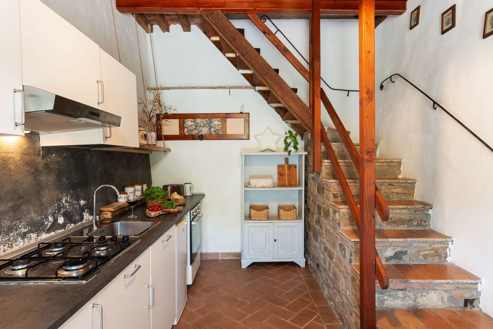 Common Room, Dining Room, Food, Kitchen