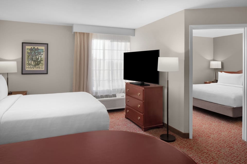 Unit with 1 King bed
