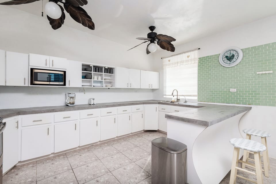 Large Kitchen