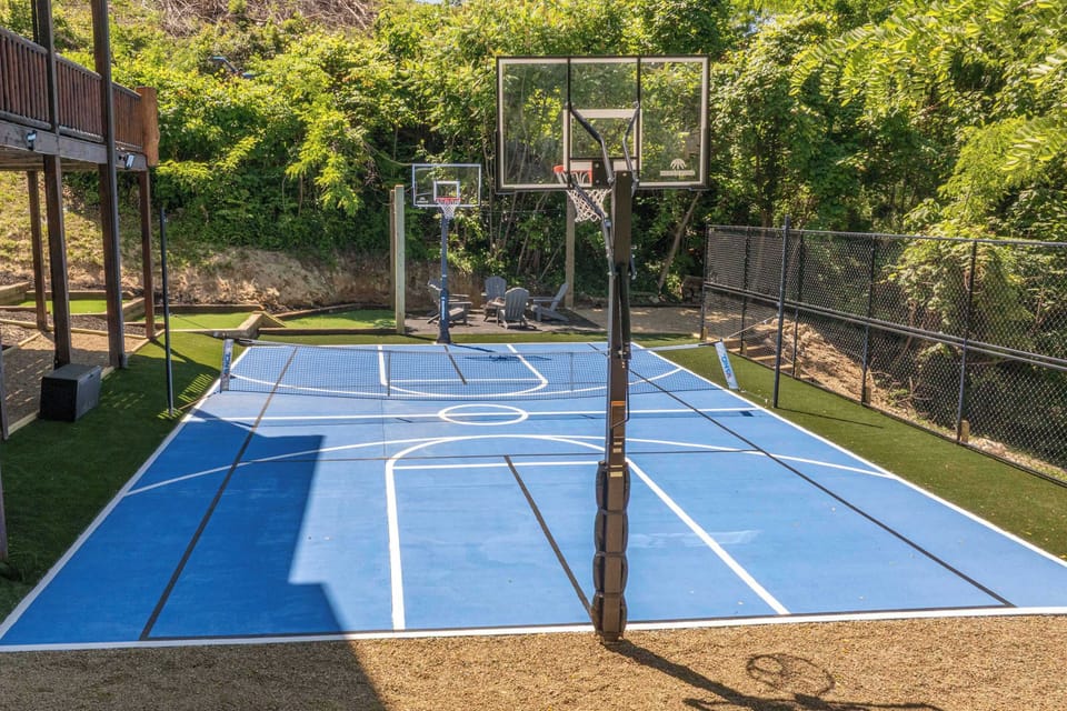 Sport court