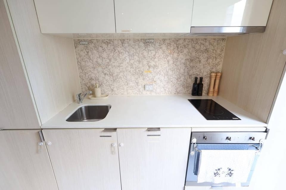 Kitchen area (1)