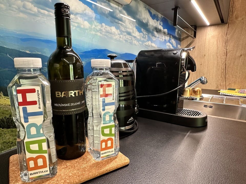 Bottle, Wine, Glass Bottle, Cloud, Drink, Gas, Automotive Design