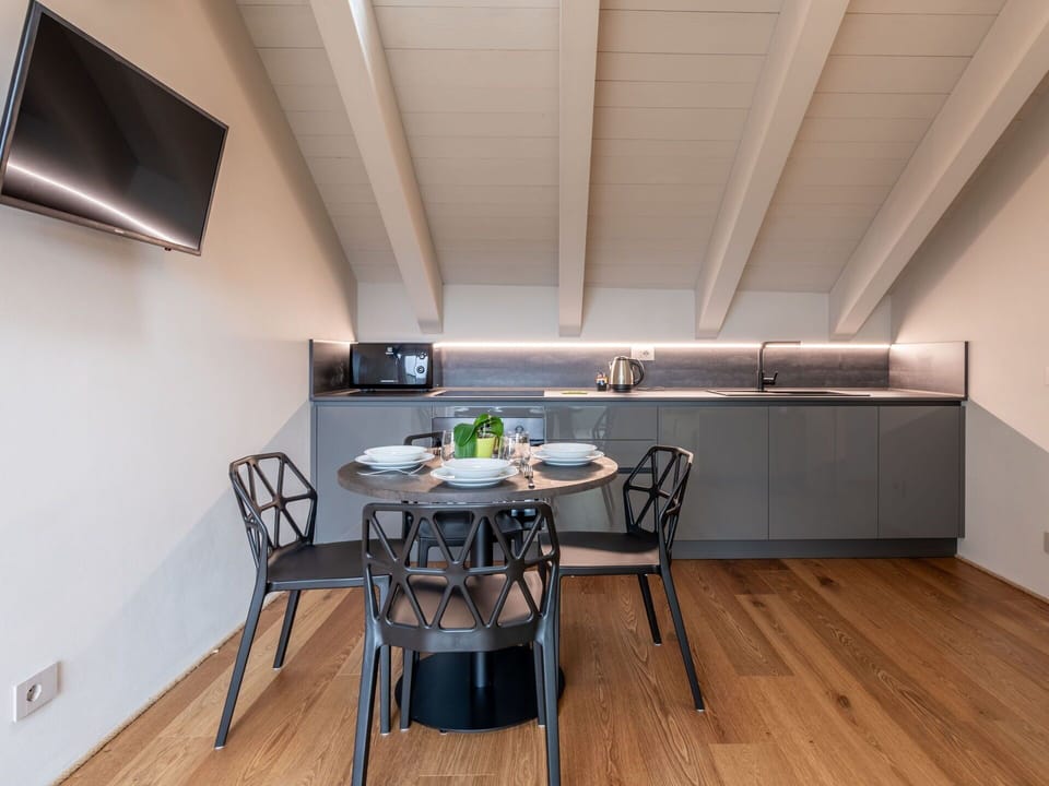 Table, Furniture, Building, Chair, Wood, Kitchen, Flooring, Floor, Kitchen & Dining Room Table, Hardwood
