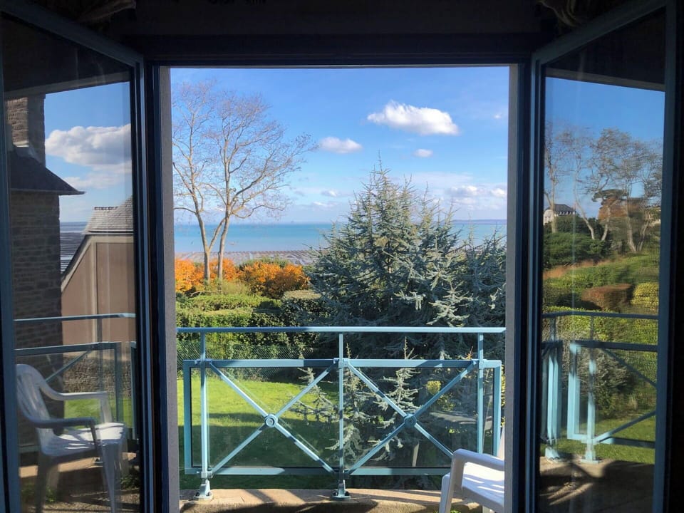 Balcony, Glass, Iron, Metal, Shade, Ocean, Chair, Eco Hotel, Outdoor Furniture, Fence
