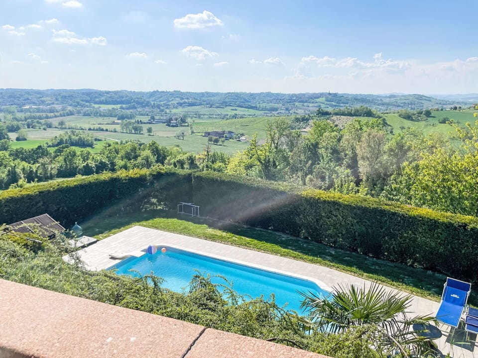 Blue, Swimming Pool, Leisure, Landscaping, Eco Hotel, Garden, Resort, Villa, Backyard, Thermae