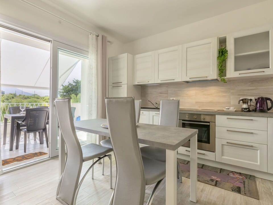 Furniture, Property, Cabinetry, Chair, Wood, Countertop, Table, Interior Design, Flooring
