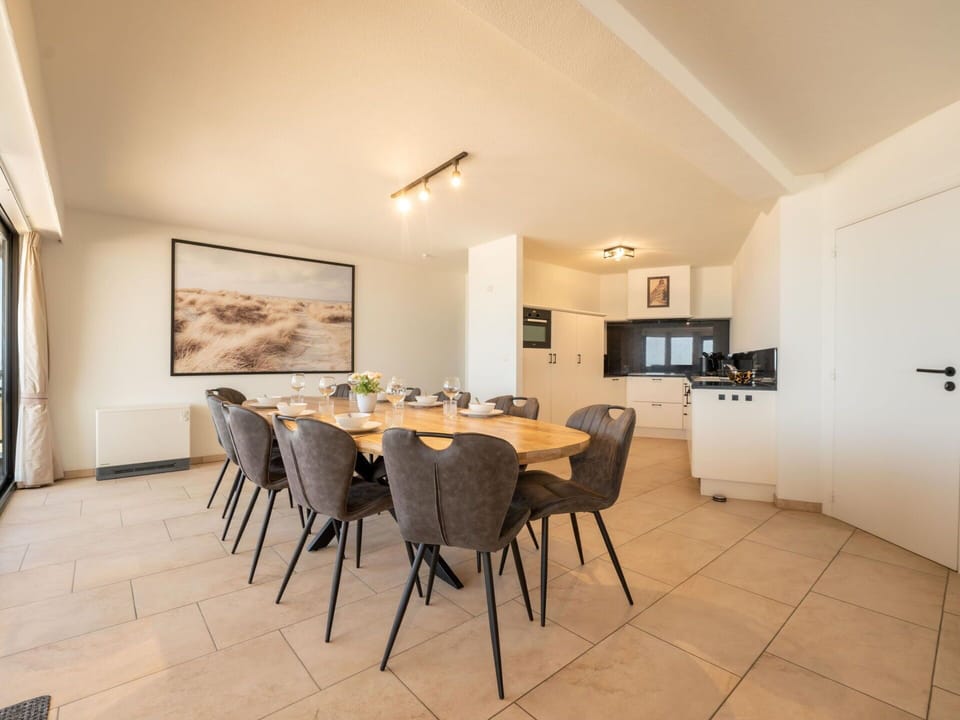 Plant, Sky, Water, Property, Azure, Natural Landscape, Tree, Vegetation, Arecales, Body Of Water