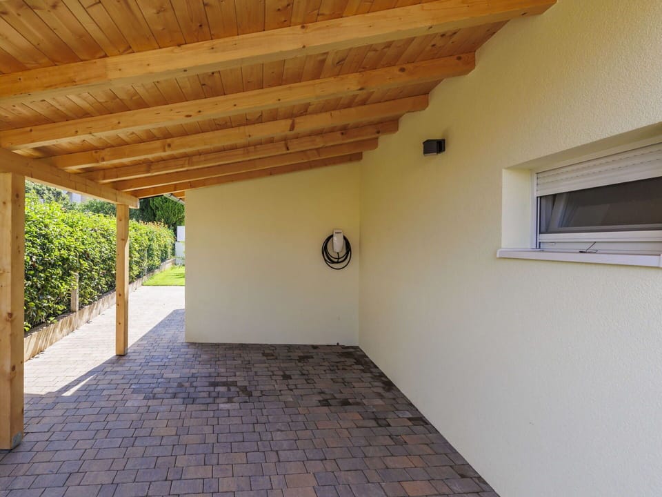 Property, Plant, Window, Wood, Shade, Floor, Wall, Flooring, Real Estate, Door
