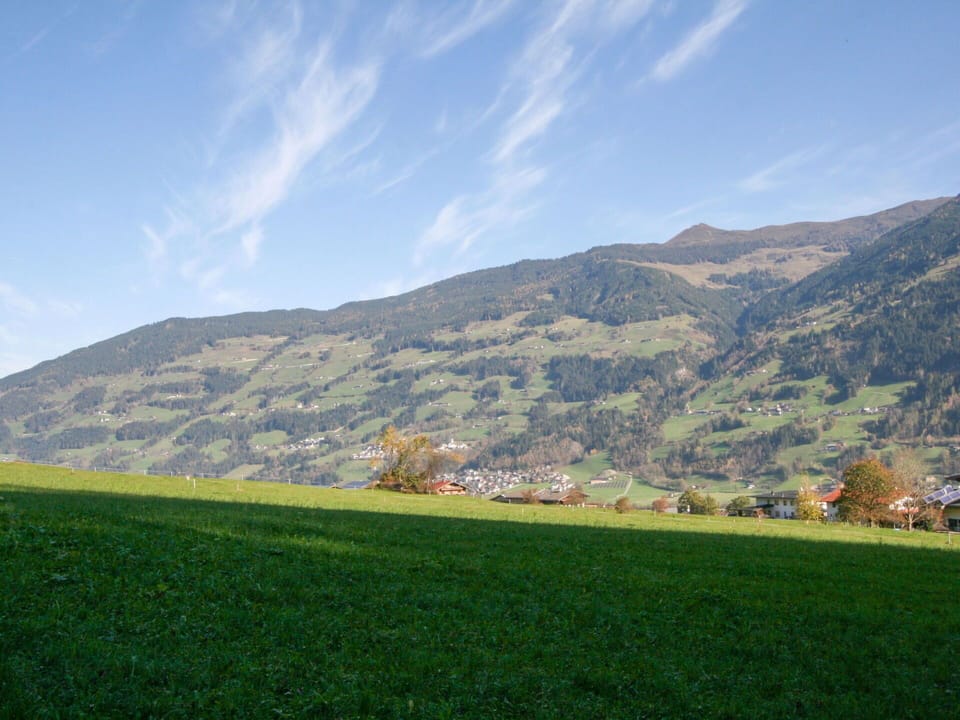 Cloud, Sky, Plant, Mountain, Natural Landscape, Slope, Tree, Grass, Plain, Landscape