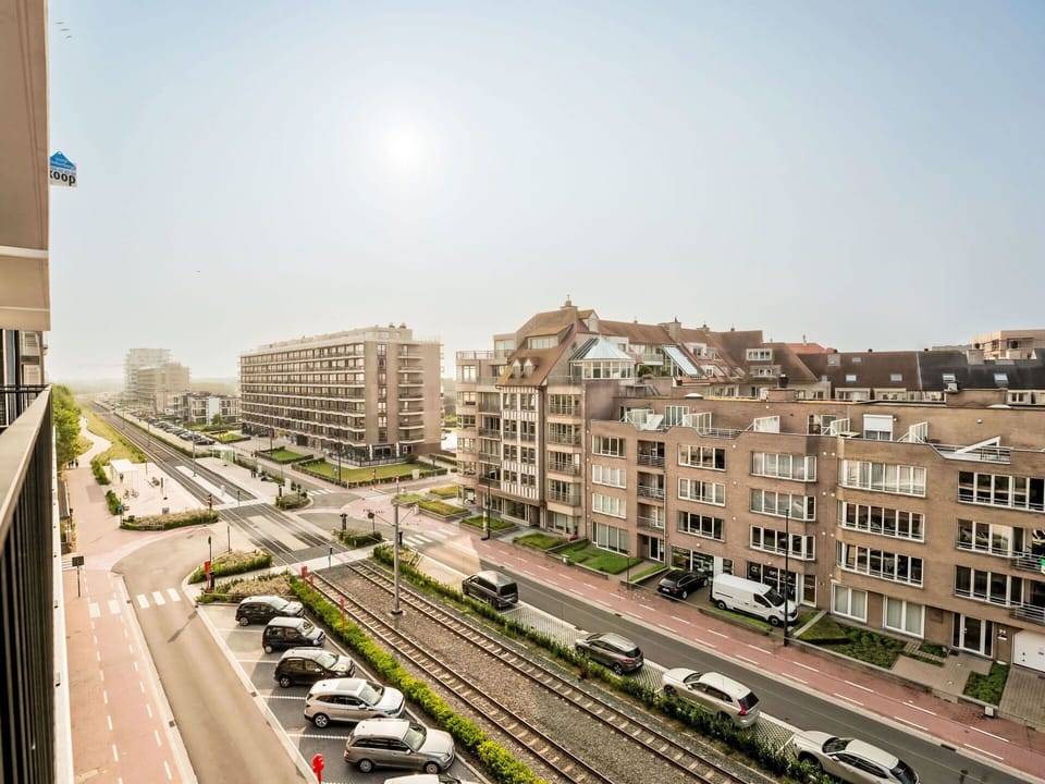 Plant, Furniture, Wood, Porch, Shade, Road Surface, Outdoor Furniture, Building, Chair, Interior Design