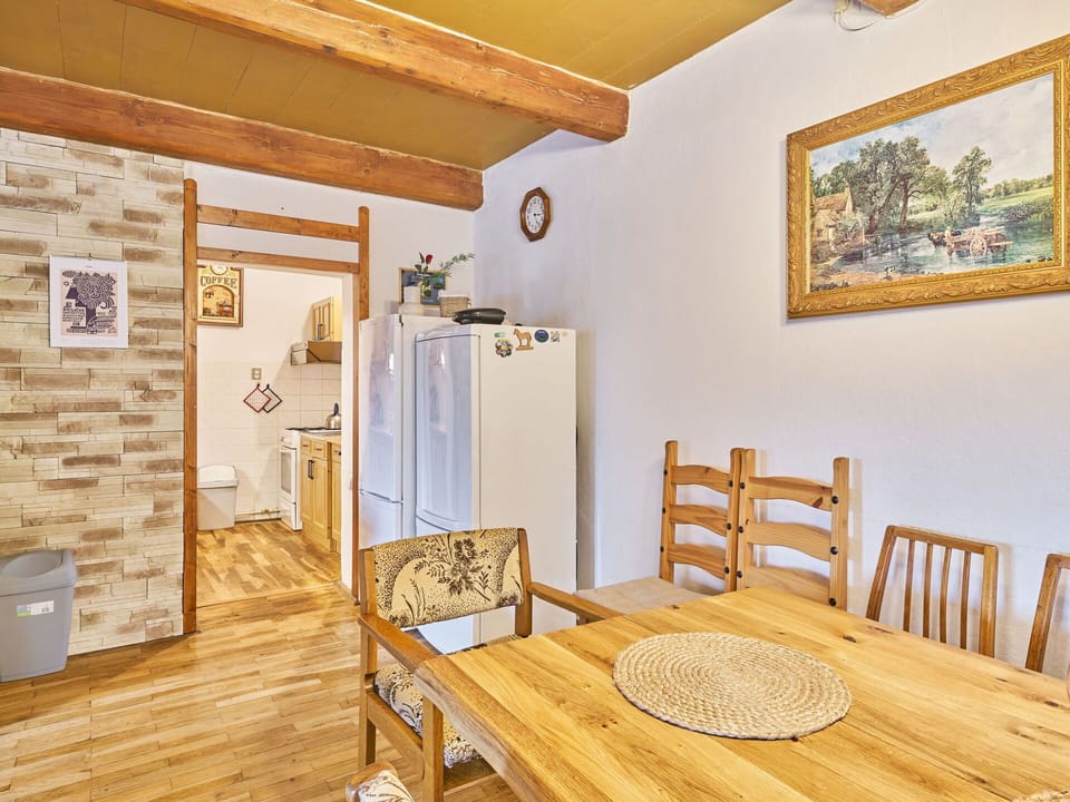 Table, Furniture, Property, Picture Frame, Wood, Interior Design, Cabinetry, Lighting, Chair, Flooring