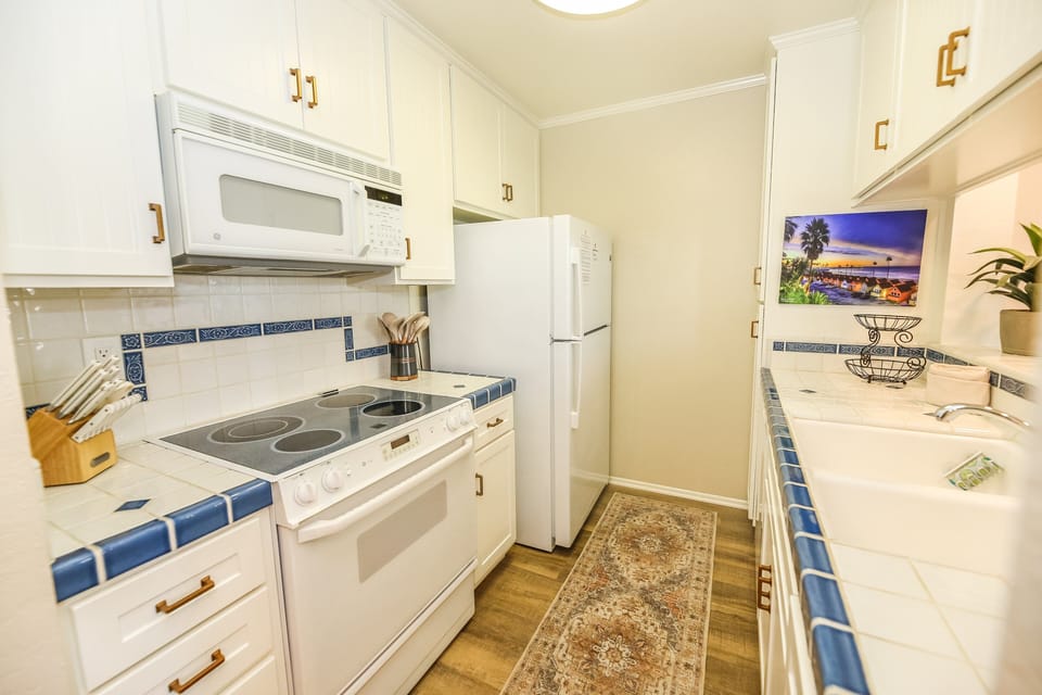 A fully stocked kitchen ready for you to cook up your favorite vacation meal.