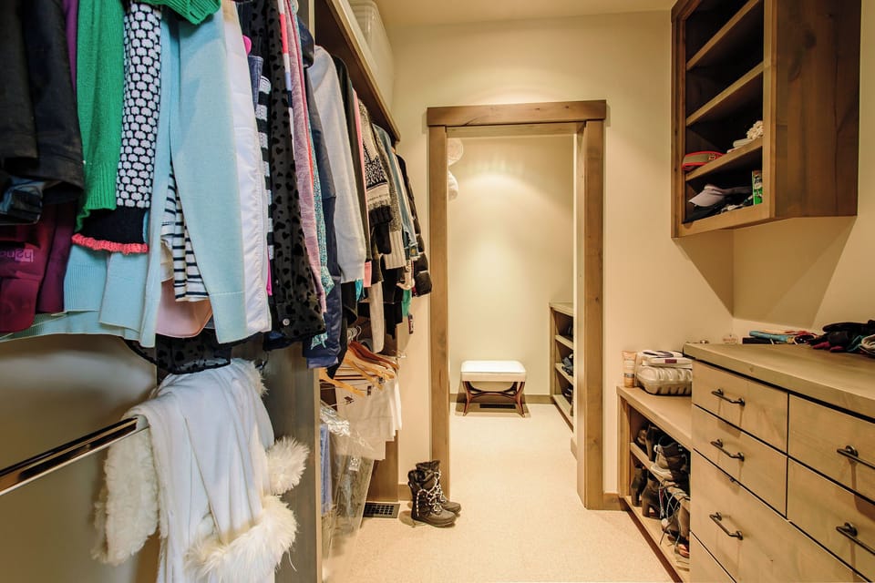 Primary walk in closet