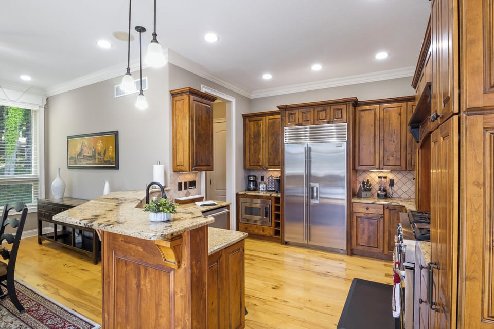 Fully Stocked Kitchen