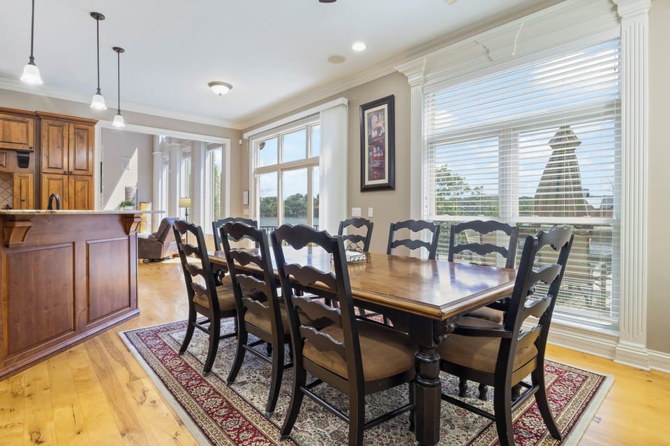 Formal Dining Area for 8