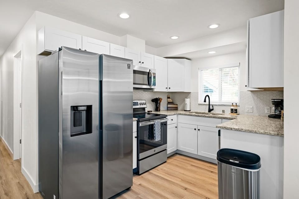 Fully equipped kitchen