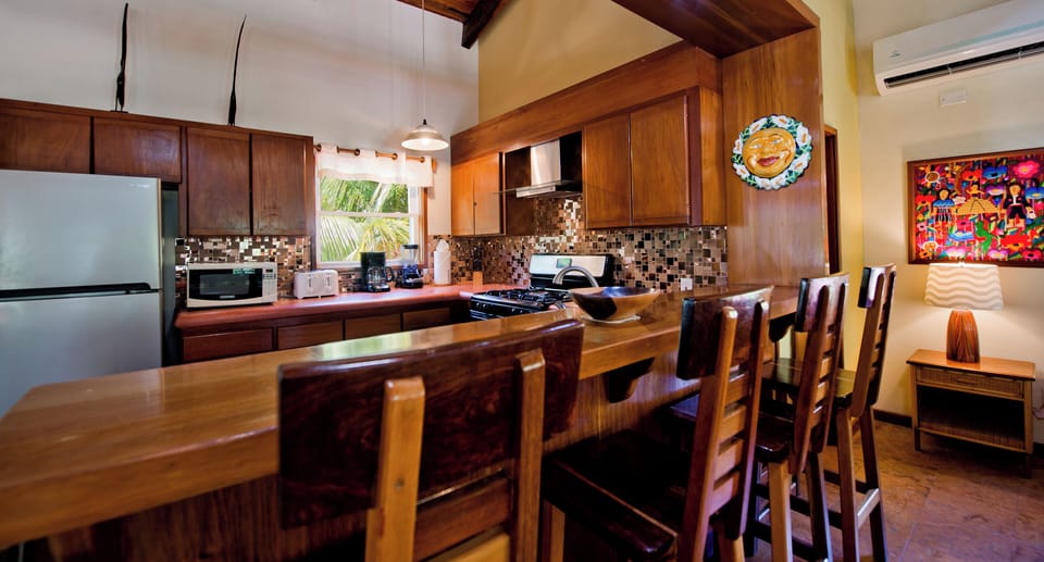 Kitchen with barstool seating