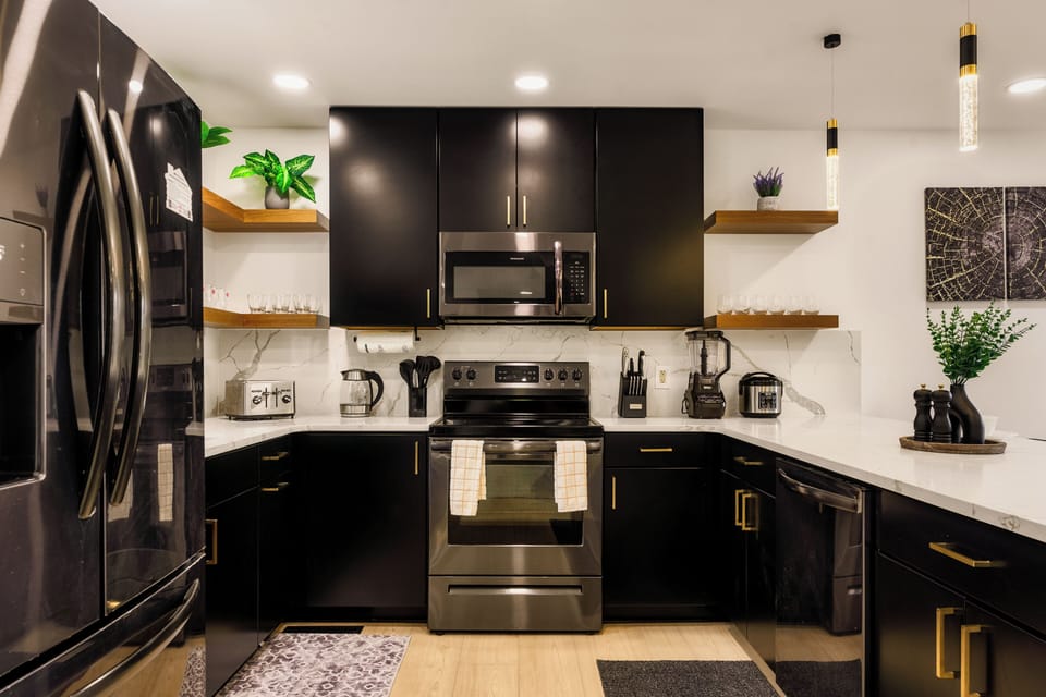 Open-Concept Kitchen, modern kitchen seamlessly.