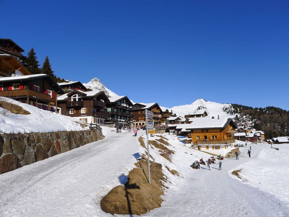Sky, Snow, Building, Mountain, Slope, House, Landscape, Tree, Mountainous Landforms, Freezing